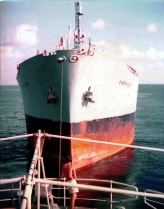 Cherryleaf 3 being towed by Hebe