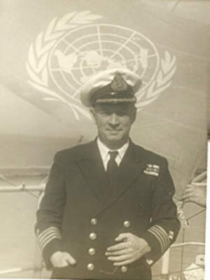 Captain_Samson_Port_Said_1956