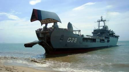 Sir G opening her bow doors