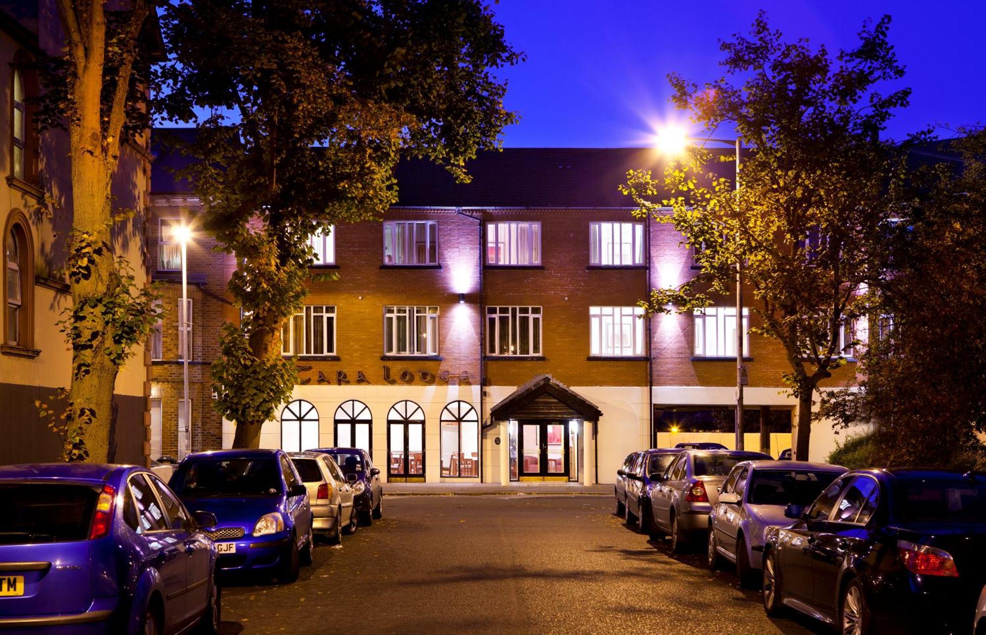 Staying Near Belfast Castle: 11 City Hotels Compared