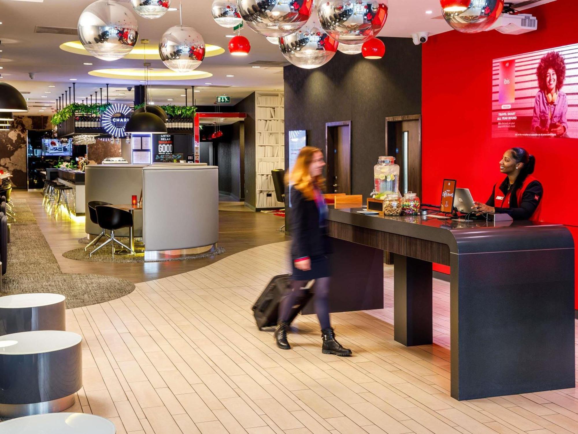 Staying In Central London: 15 Hotels Compared