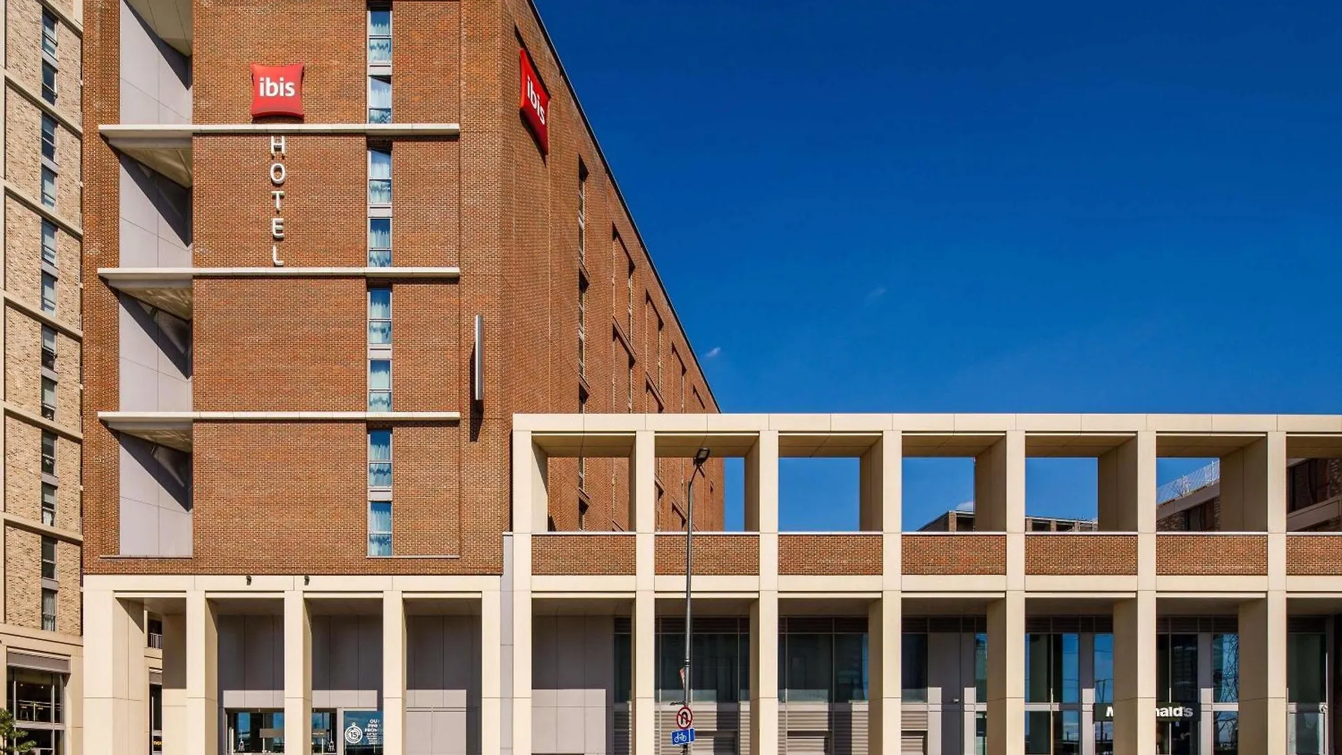 Staying in Newham: 15 Airport Hotels Compared
