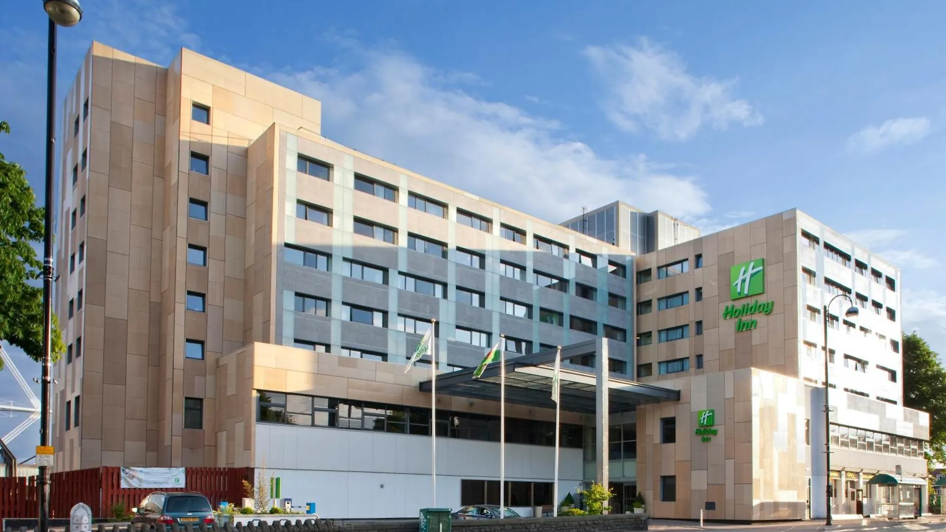 10 Family-Friendly Hotels in Cardiff Centre for a Stress-Free Stay