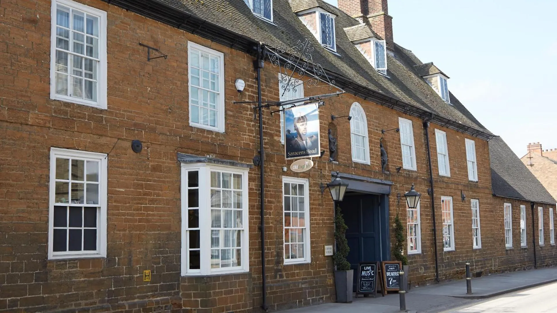 13 Greene King Pubs & Hotels Worth Booking in the UK