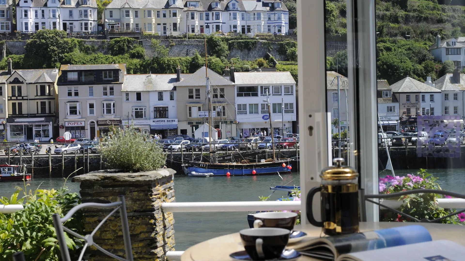 Staying on the UK Coast: 14 Beach Hotels Compared