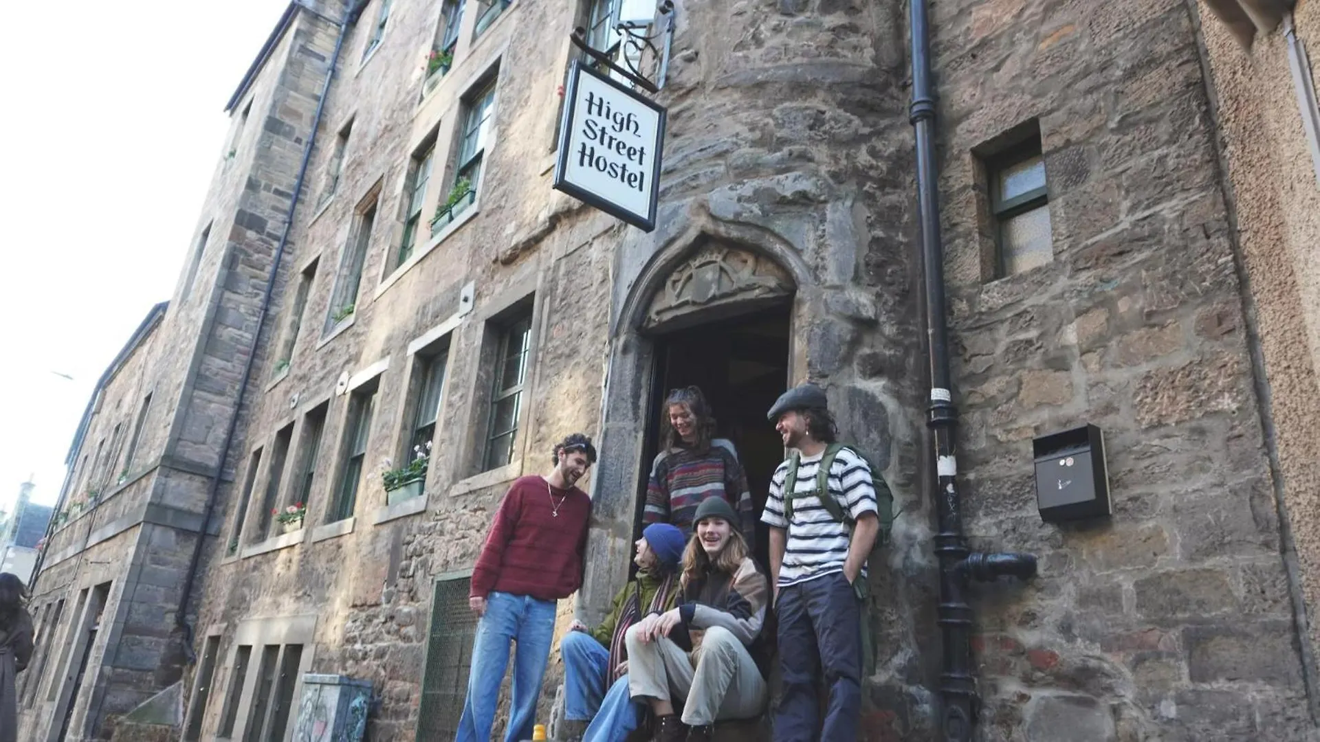 5 Central Edinburgh Hotels Near Royal Victoria Hospital Worth Booking