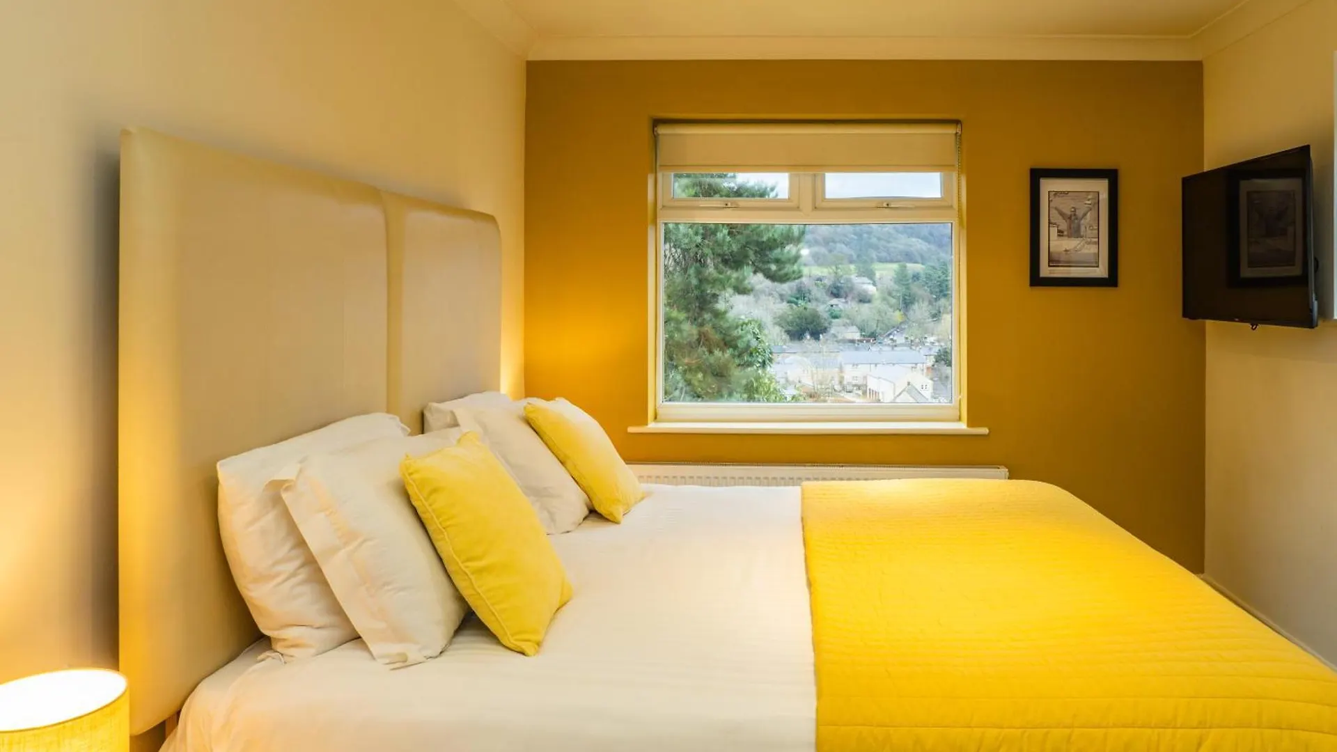 Staying Near Bakewell Golf Club: 4 Top-Rated Stays Compared