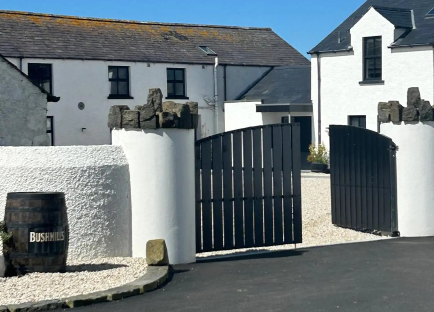 8 Smart Hotels in Ulster for Couples Worth Booking