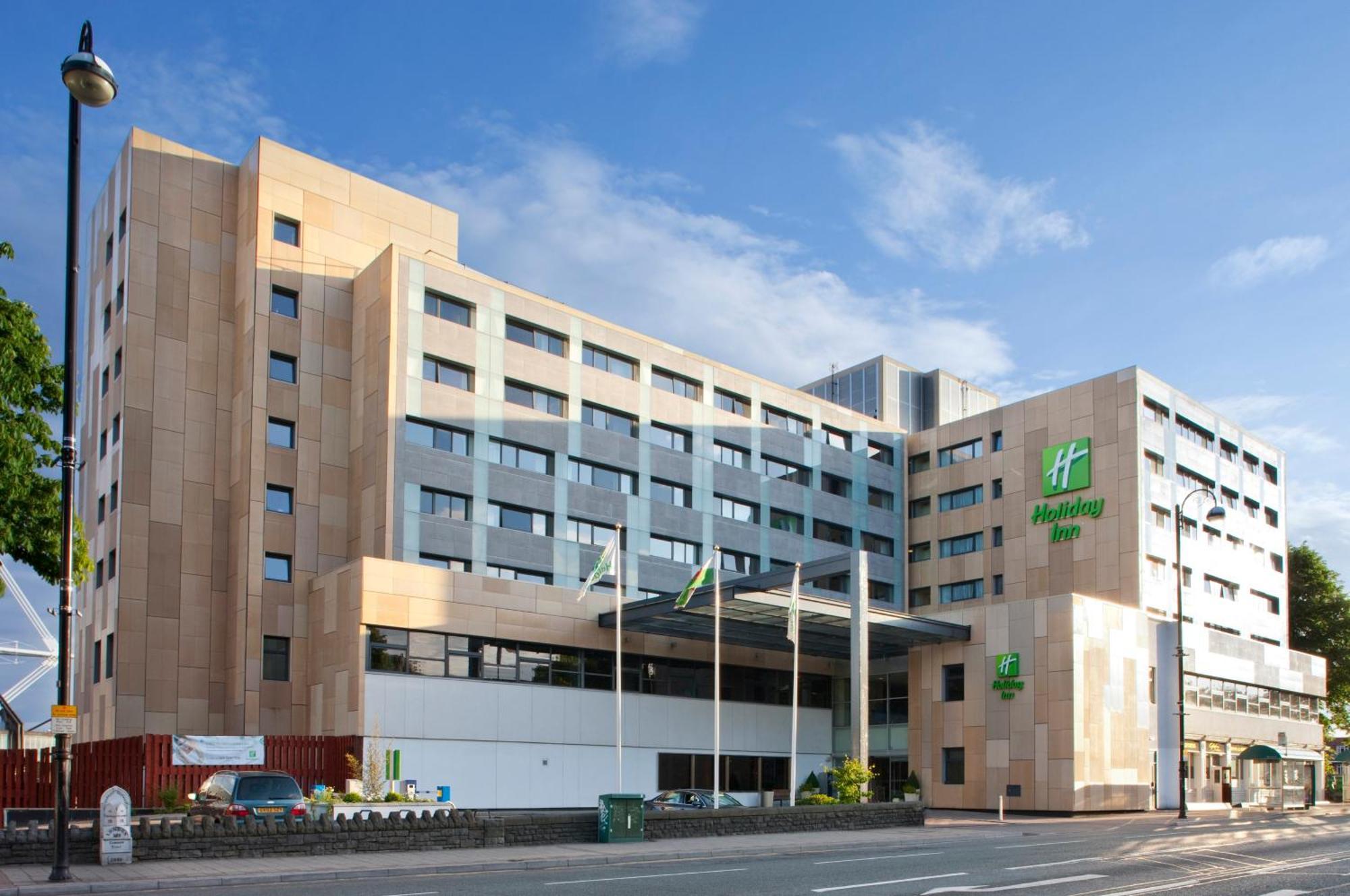 10 Family-Friendly Hotels in Cardiff Centre for a Stress-Free Stay