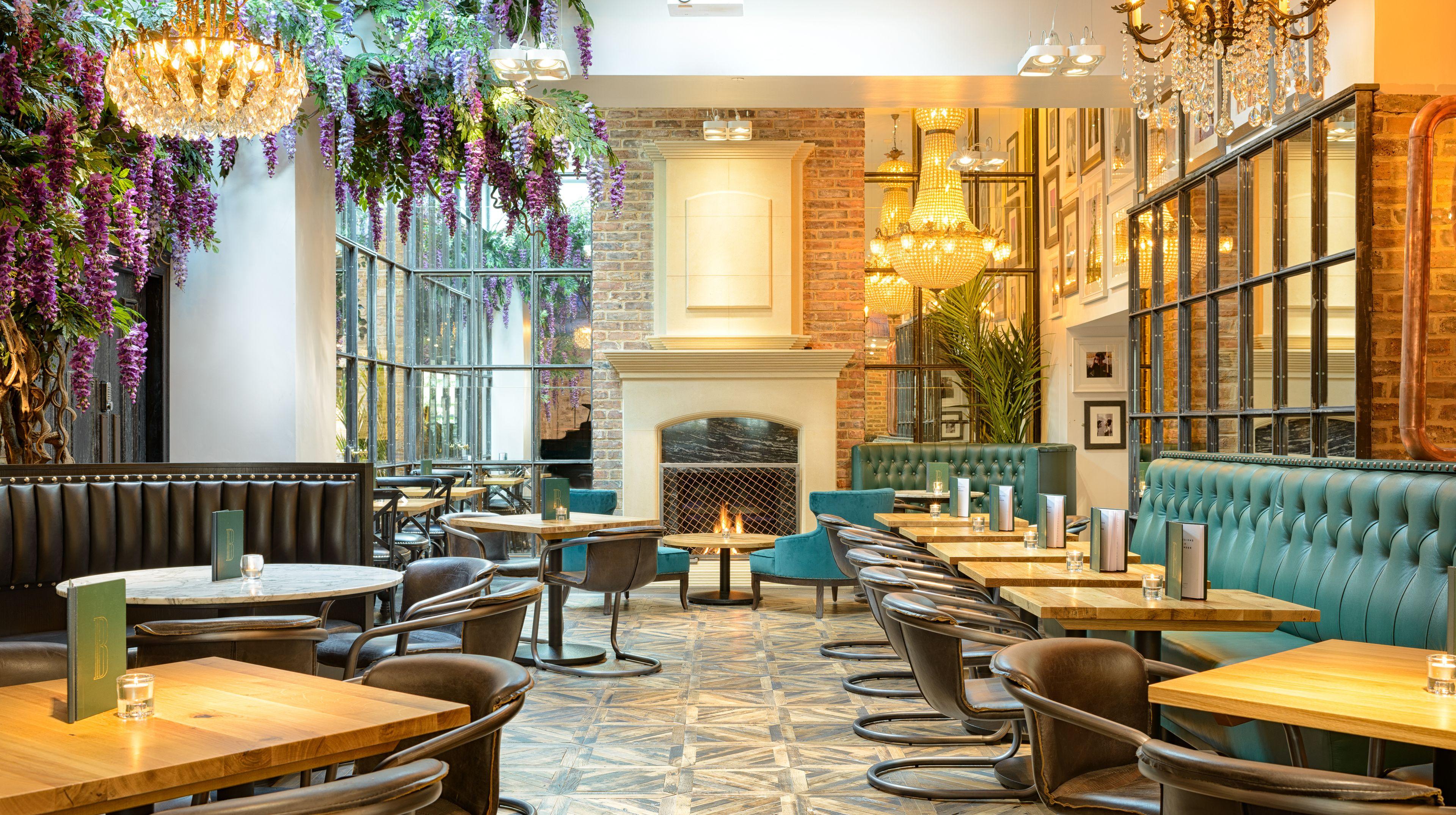 13 Top-Rated Central Hotels Close to Dean Gallery