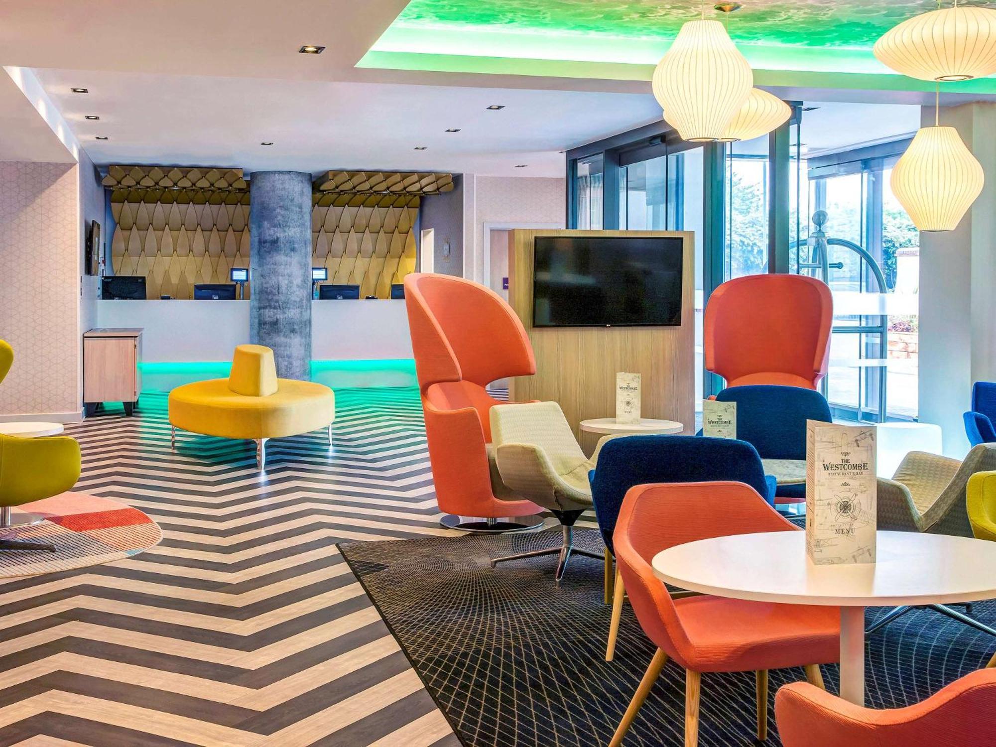 4 Design Hotels Near London Motor Museum That Stand Out