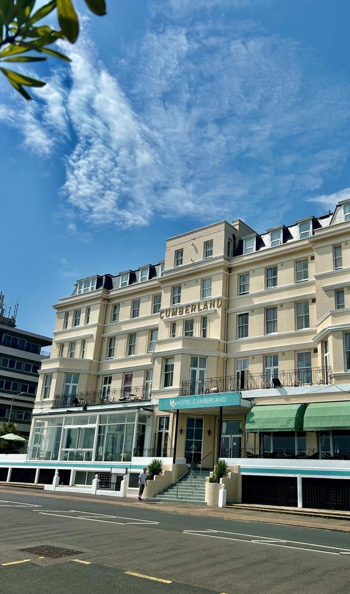 9 Smart Central Hotels Near Seven Sisters White Cliffs