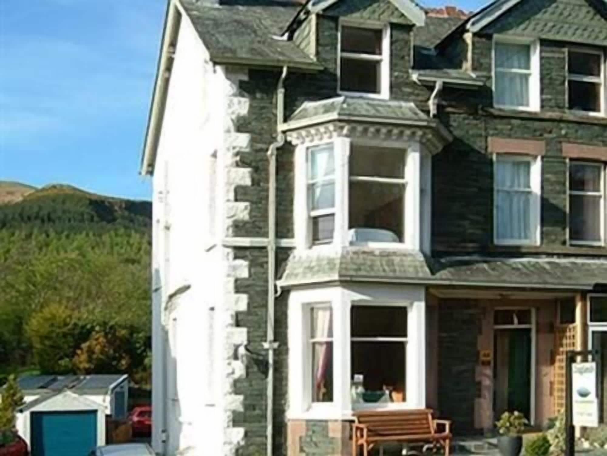 12 Central Hotels Near Threlkeld Quarry for Easy Lake District Access
