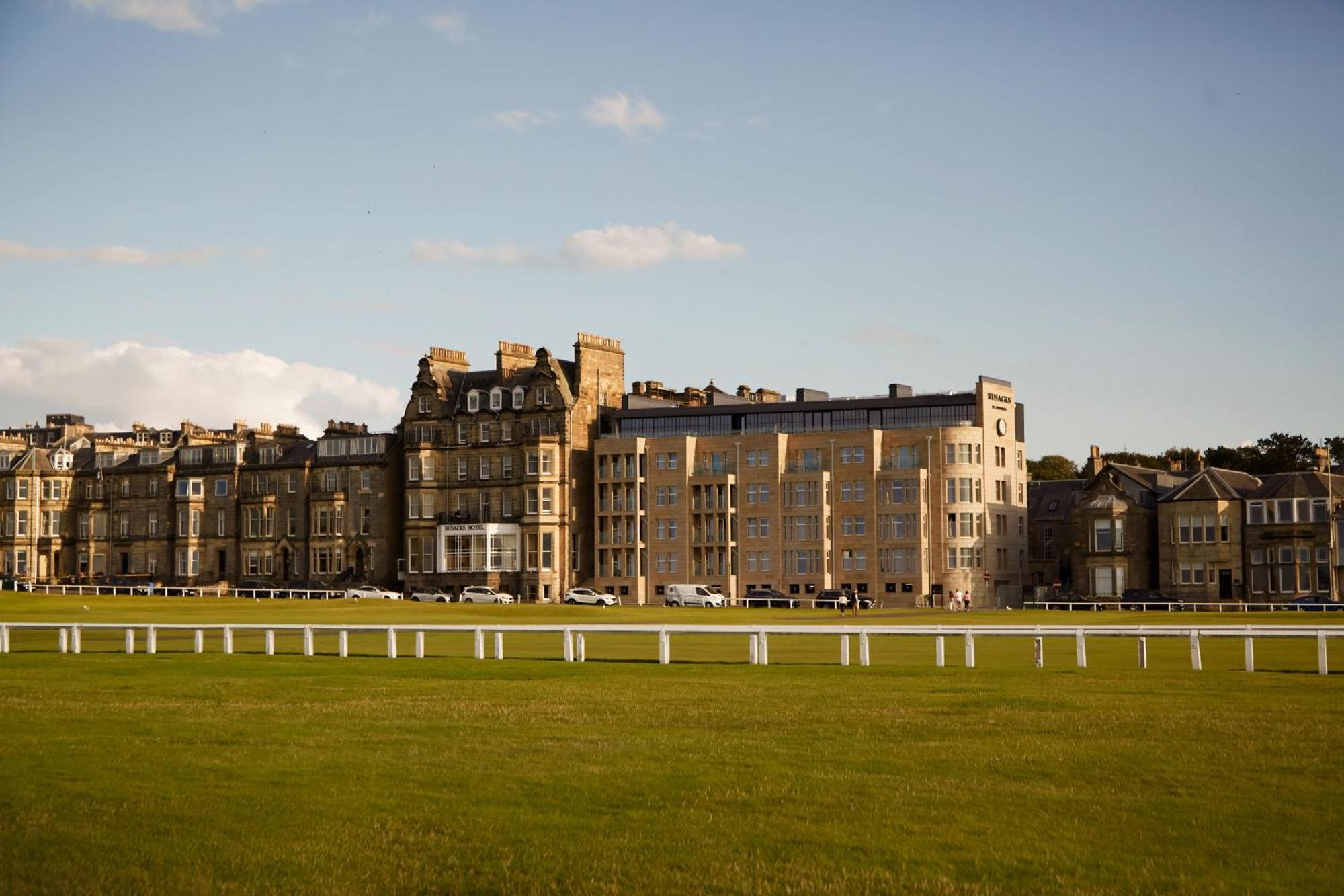 7 Smart Central Hotels Near St Andrews Cathedral Worth Booking