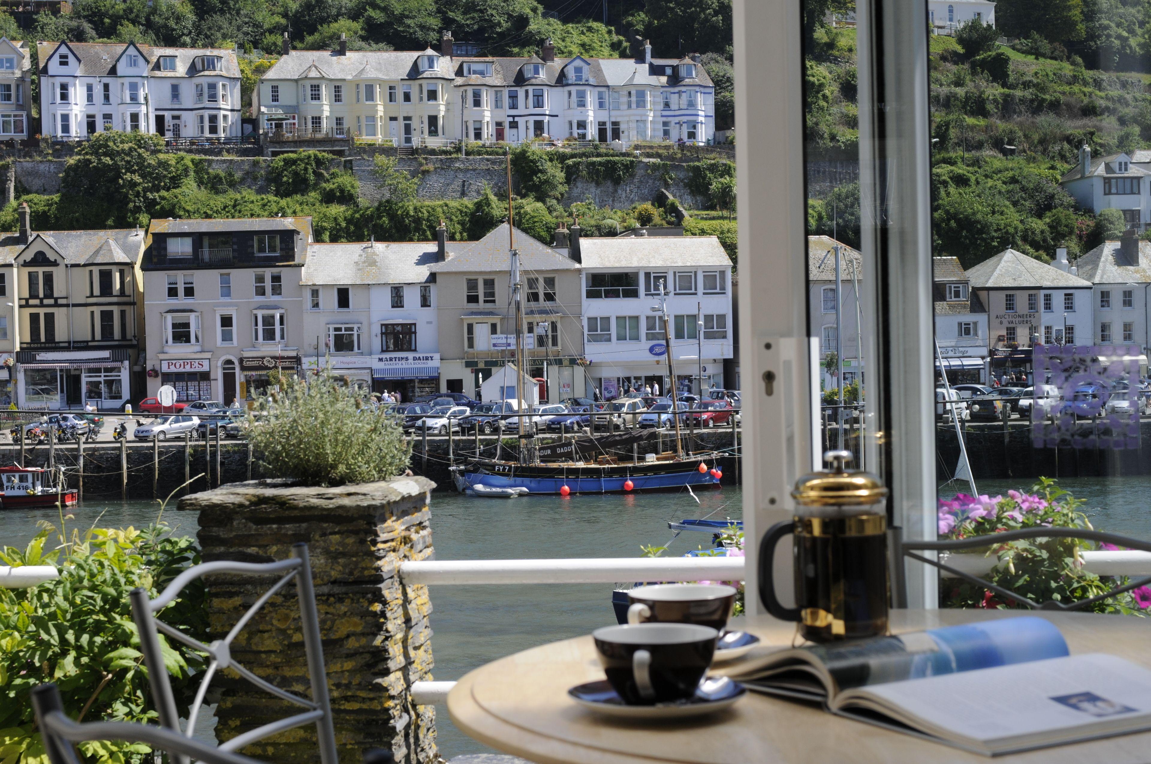 Staying on the UK Coast: 14 Beach Hotels Compared