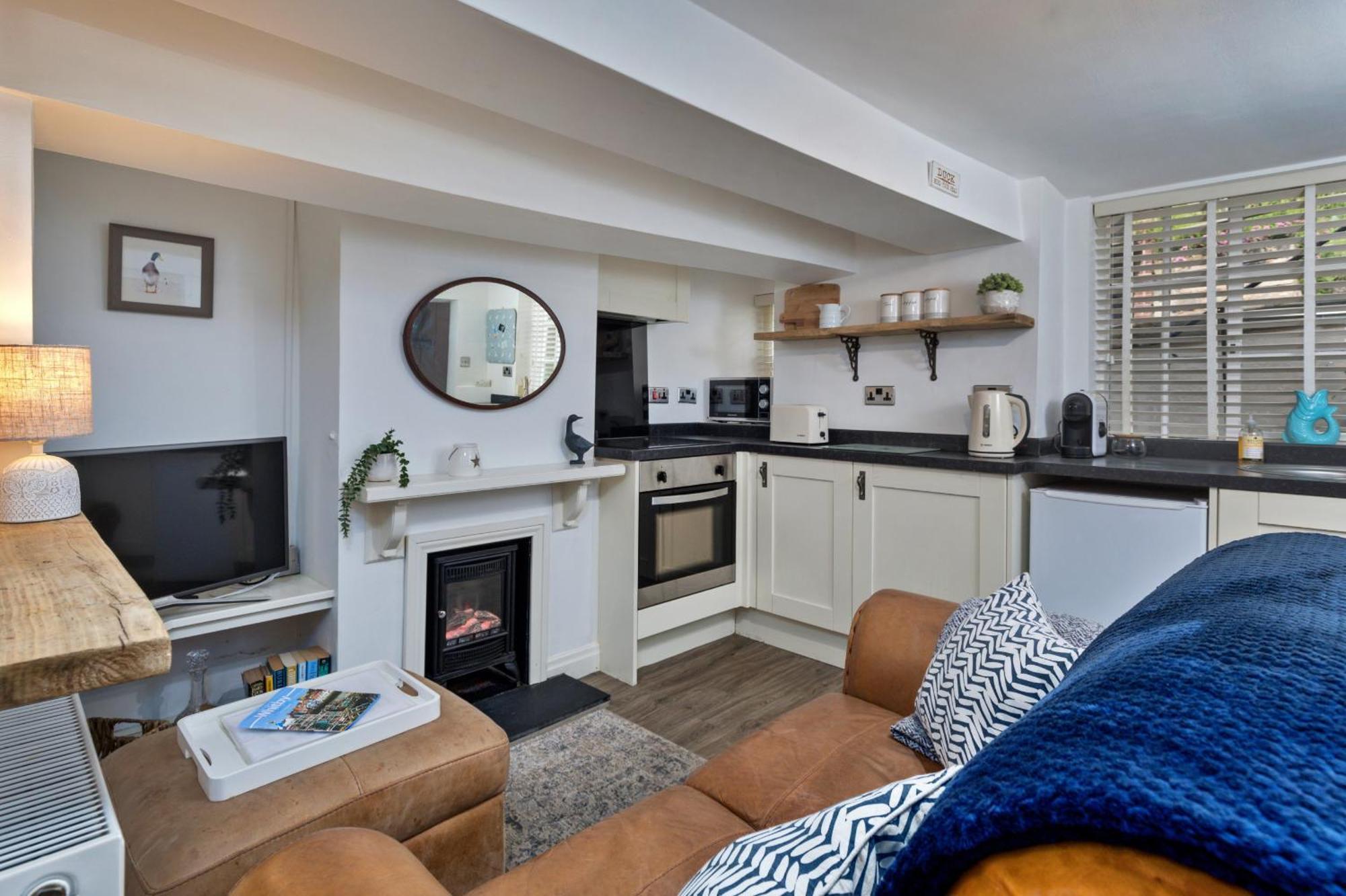 13 Central Hotels Near St Mary's Church That Deliver