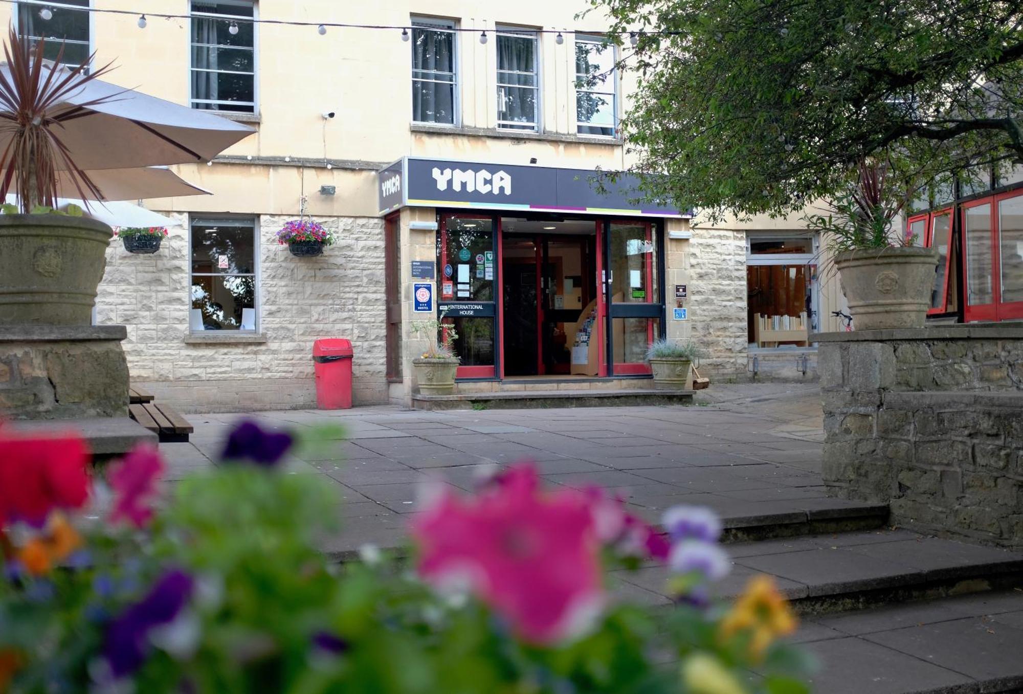 Where to Stay Near Royal Crescent: 4 Central Bath Hotels