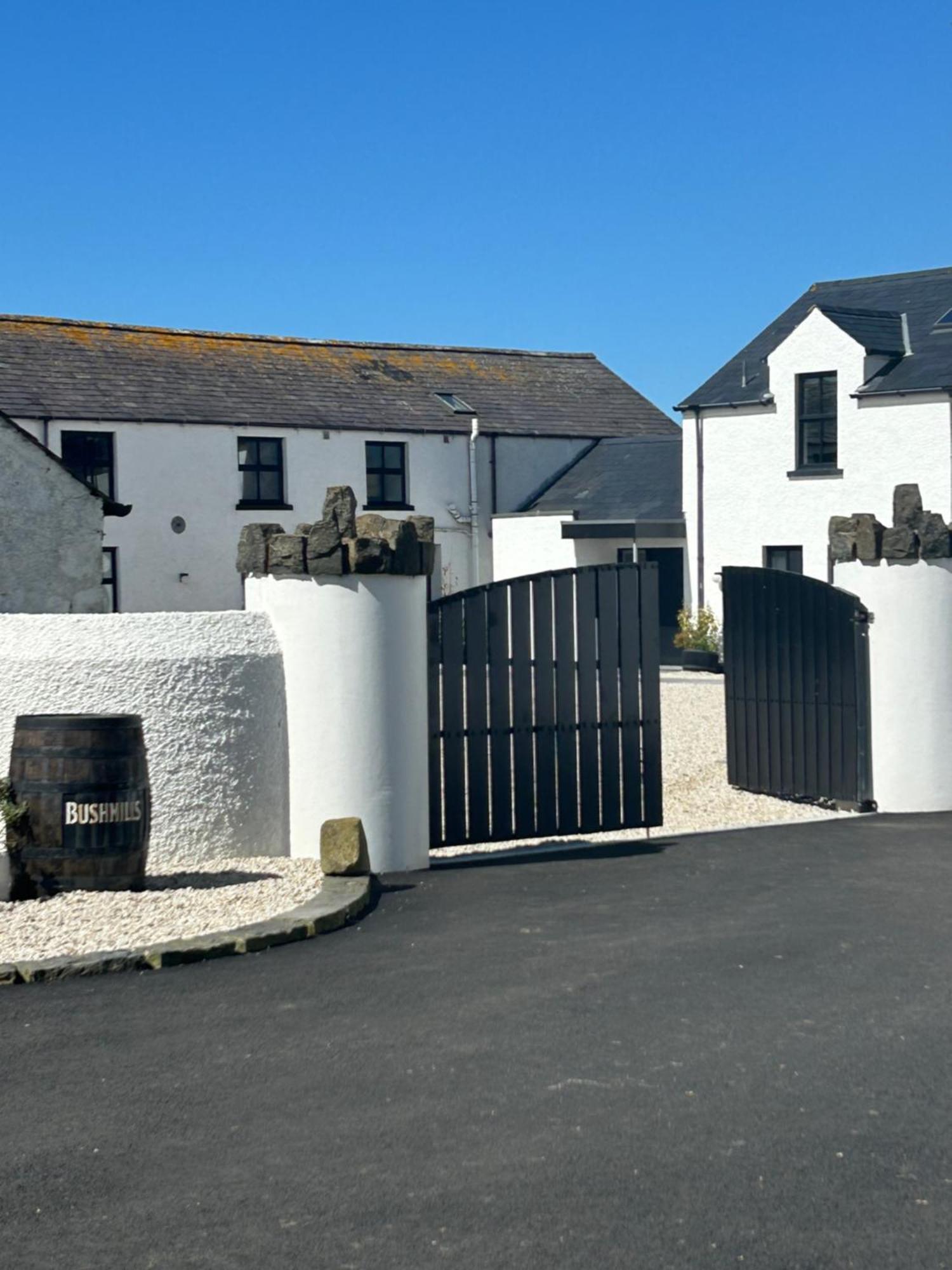 8 Smart Hotels in Ulster for Couples Worth Booking