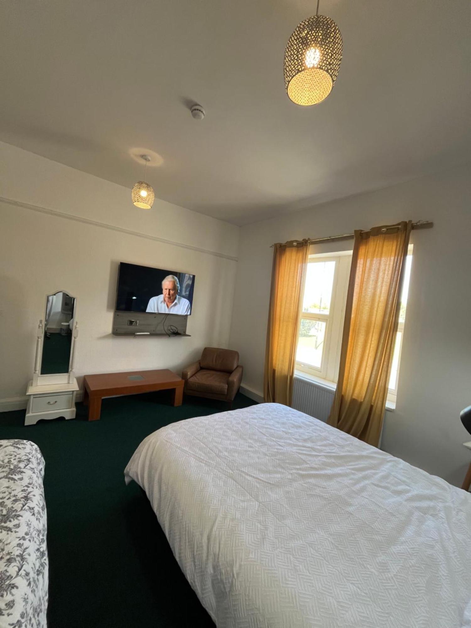 5 Family Hotels in Peak District Worth Booking Now